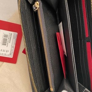 Valentino wallet